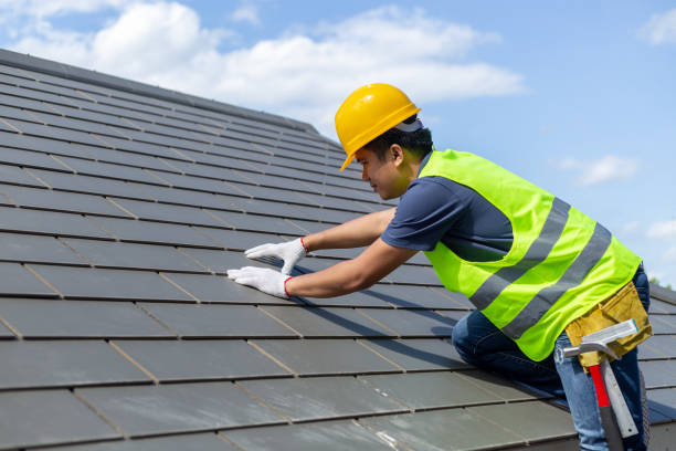 Roof Gutter Cleaning in West Unity, OH